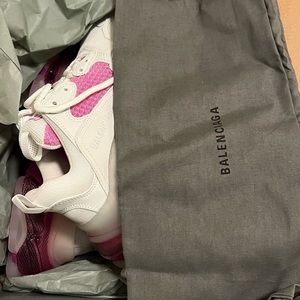 🛑SOLD🛑Balenciaga Triple S sneakers